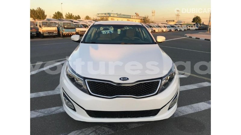 Big with watermark kia optima estuaire import dubai 4899