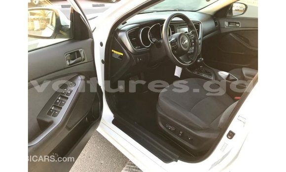 Acheter Import Voiture Kia Optima Blanc à Import - Dubai, Estuaire Acheter Import Voiture Kia Optima Blanc à Import - Dubai, Estuaire