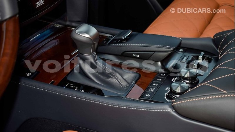 Big with watermark lexus lx estuaire import dubai 4902