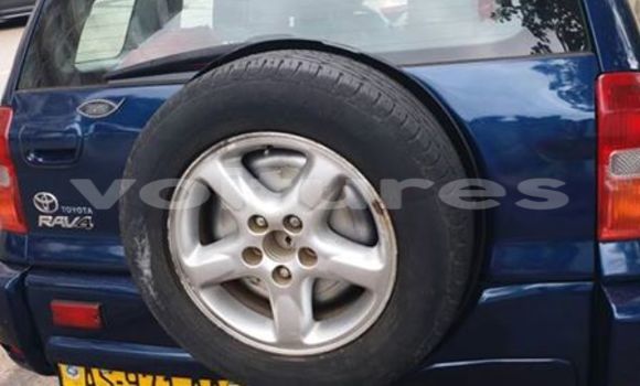 Acheter Occasion Voiture Toyota RAV4 Bleu à Libreville, Estuaire Acheter Occasion Voiture Toyota RAV4 Bleu à Libreville, Estuaire