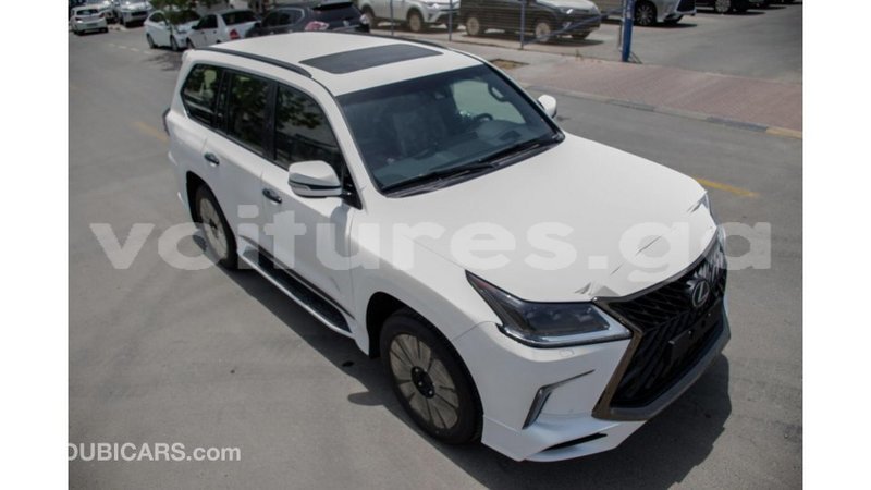 Big with watermark lexus lx estuaire import dubai 4906