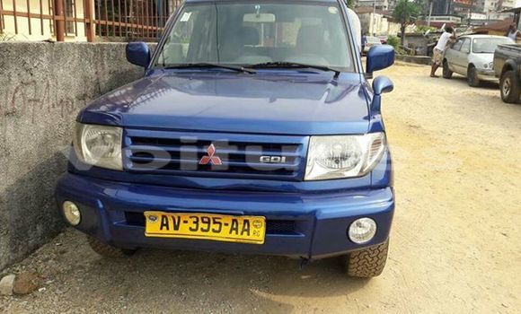 Acheter Occasion Voiture Mitsubishi Pajero Bleu à Libreville au Estuaire Acheter Occasion Voiture Mitsubishi Pajero Bleu à Libreville au Estuaire