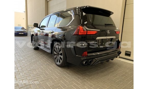 Acheter Import Voiture Lexus LX Noir à Import - Dubai, Estuaire Acheter Import Voiture Lexus LX Noir à Import - Dubai, Estuaire