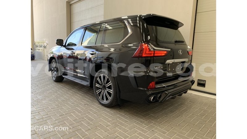 Big with watermark lexus lx estuaire import dubai 4907