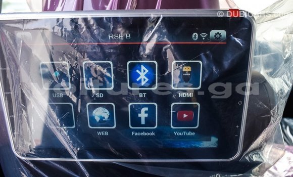 Acheter Import Voiture Toyota Land Cruiser Blanc à Import - Dubai, Estuaire Acheter Import Voiture Toyota Land Cruiser Blanc à Import - Dubai, Estuaire