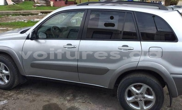 Acheter Occasion Voiture Toyota RAV4 Gris à Libreville, Estuaire Acheter Occasion Voiture Toyota RAV4 Gris à Libreville, Estuaire