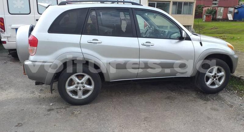 Big with watermark toyota rav4 estuaire libreville 4929