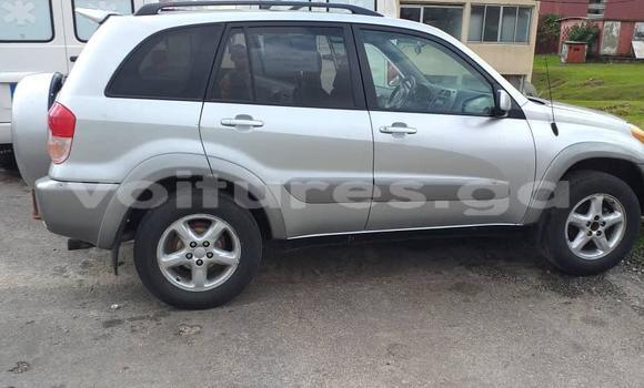 Acheter Occasion Voiture Toyota RAV4 Gris à Libreville, Estuaire Acheter Occasion Voiture Toyota RAV4 Gris à Libreville, Estuaire
