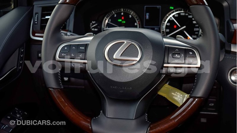 Big with watermark lexus lx estuaire import dubai 4931