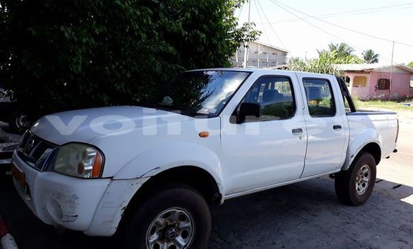 Acheter Occasion Voiture Nissan Hardbody Blanc à Libreville, Estuaire