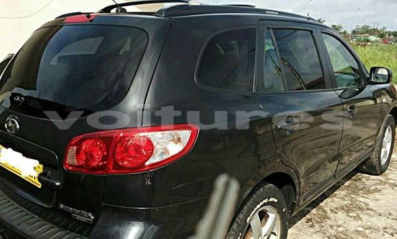 Acheter Occasion Voiture Hyundai Santa Fe Noir à Libreville au Estuaire Acheter Occasion Voiture Hyundai Santa Fe Noir à Libreville au Estuaire