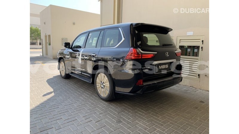 Big with watermark lexus lx estuaire import dubai 4954