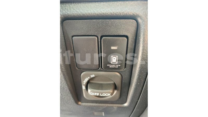 Big with watermark toyota land cruiser estuaire import dubai 4960