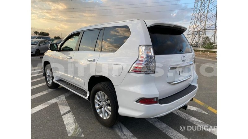 Big with watermark lexus gx estuaire import dubai 4974