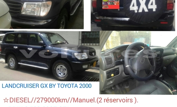 Acheter Occasion Voiture Toyota Land Cruiser Bleu à Libreville au Estuaire Acheter Occasion Voiture Toyota Land Cruiser Bleu à Libreville au Estuaire