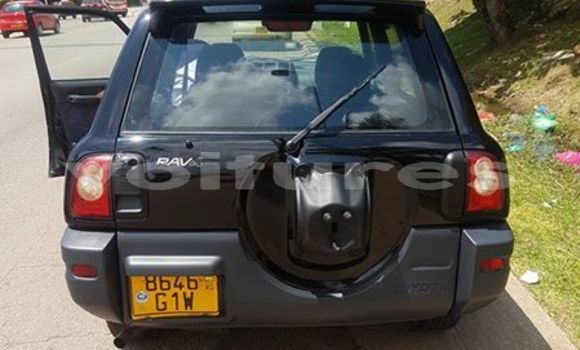 Acheter Occasion Voiture Toyota RAV4 Noir à Libreville, Estuaire Acheter Occasion Voiture Toyota RAV4 Noir à Libreville, Estuaire