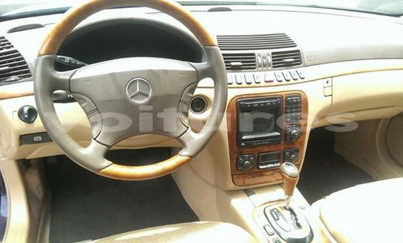 Acheter Occasion Voiture Mercedes-Benz S–Class Bleu à Libreville, Estuaire Acheter Occasion Voiture Mercedes-Benz S–Class Bleu à Libreville, Estuaire