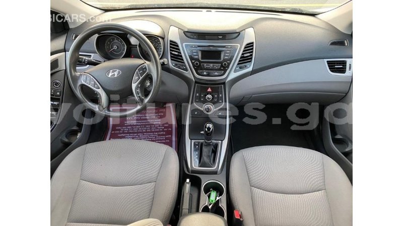 Big with watermark hyundai elantra estuaire import dubai 5035