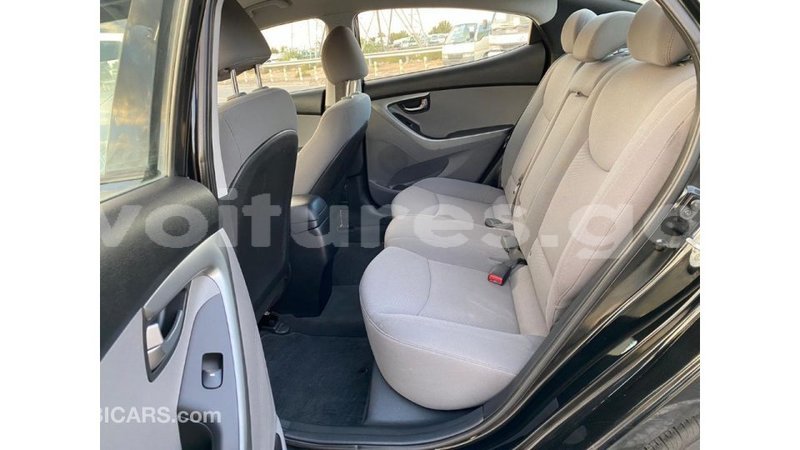 Big with watermark hyundai elantra estuaire import dubai 5035