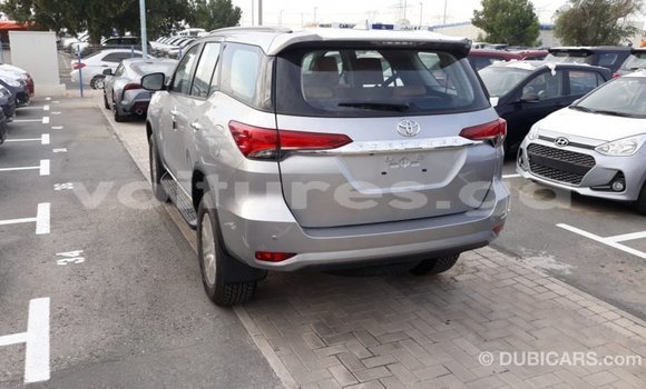 Acheter Import Voiture Toyota Fortuner Autre à Import - Dubai, Estuaire Acheter Import Voiture Toyota Fortuner Autre à Import - Dubai, Estuaire