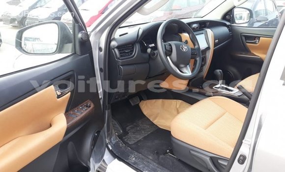 Acheter Import Voiture Toyota Fortuner Autre à Import - Dubai, Estuaire Acheter Import Voiture Toyota Fortuner Autre à Import - Dubai, Estuaire