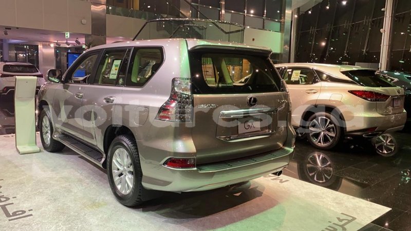 Big with watermark lexus gx estuaire import dubai 5038