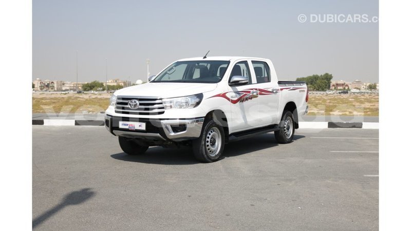 Big with watermark toyota hilux estuaire import dubai 5044