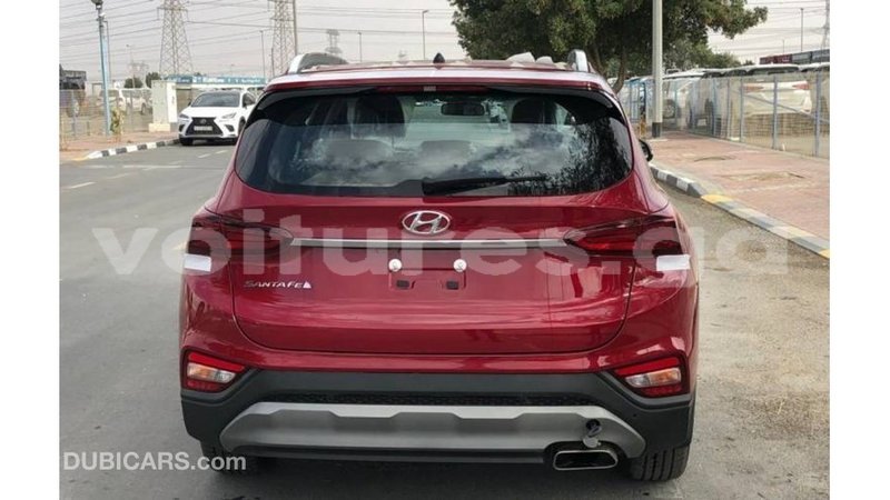 Big with watermark hyundai santa fe estuaire import dubai 5050