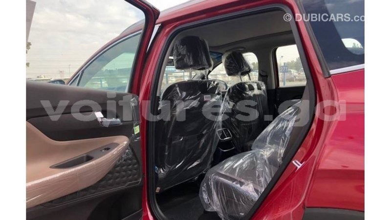 Big with watermark hyundai santa fe estuaire import dubai 5050