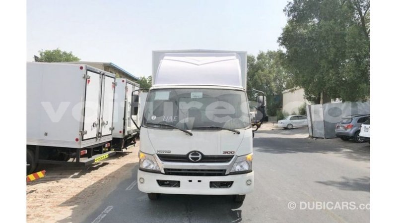 Big with watermark hino 300 series estuaire import dubai 5054