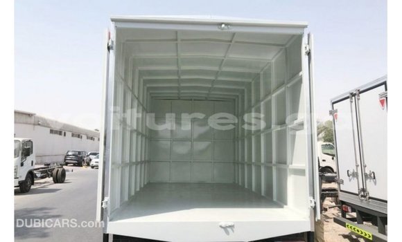 Sayi Imported Hino 300 Series White Babbar mota in Import - Dubai a estuary Sayi Imported Hino 300 Series White Babbar mota in Import - Dubai a estuary