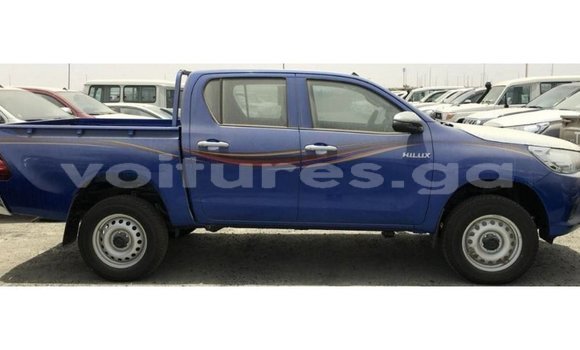 Acheter Import Voiture Toyota Hilux Bleu à Import - Dubai, Estuaire Acheter Import Voiture Toyota Hilux Bleu à Import - Dubai, Estuaire