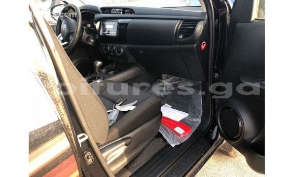 Sayi Imported Toyota Hilux Black Mota in Import - Dubai a estuary Sayi Imported Toyota Hilux Black Mota in Import - Dubai a estuary