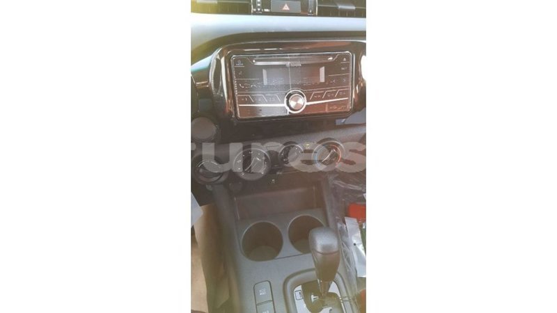 Big with watermark toyota hilux estuaire import dubai 5056