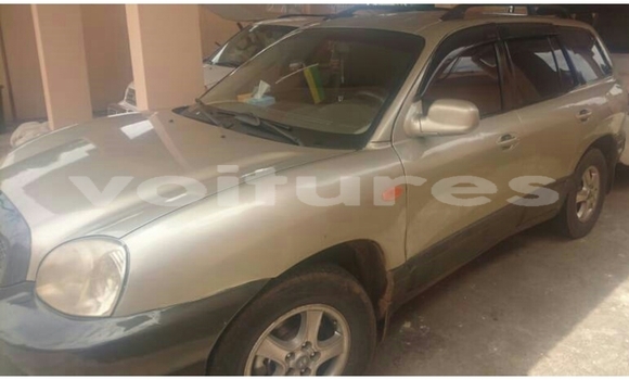 Acheter Occasion Voiture Hyundai Santa Fe Gris à Libreville, Estuaire Acheter Occasion Voiture Hyundai Santa Fe Gris à Libreville, Estuaire