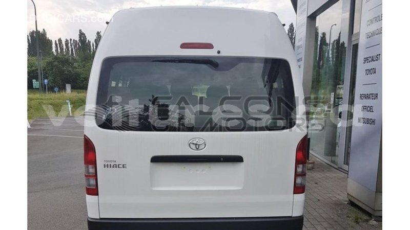 Big with watermark toyota hiace estuaire import dubai 5060