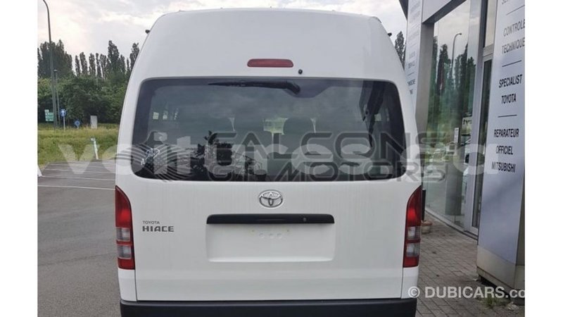 Big with watermark toyota hiace estuaire import dubai 5060