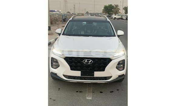 Acheter Import Voiture Hyundai Santa Fe Blanc à Import - Dubai, Estuaire Acheter Import Voiture Hyundai Santa Fe Blanc à Import - Dubai, Estuaire