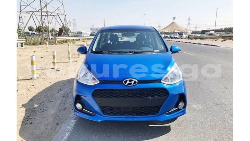 Big with watermark hyundai i10 estuaire import dubai 5065