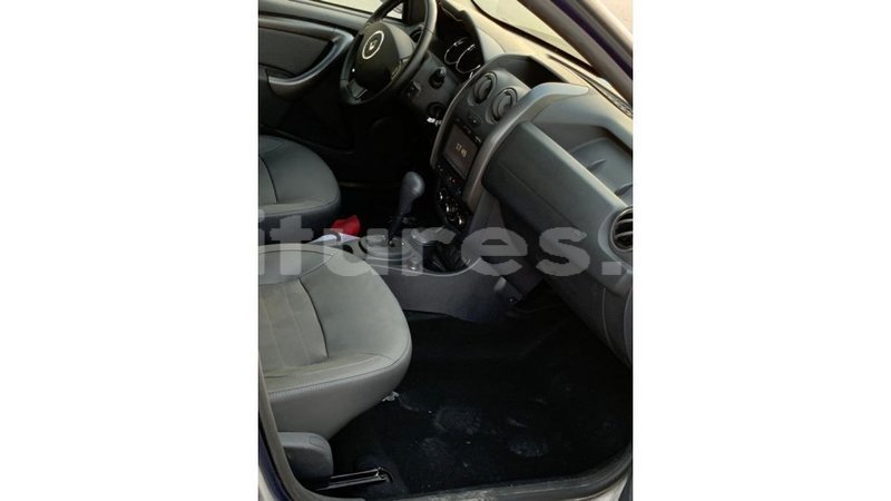 Big with watermark renault duster estuaire import dubai 5066