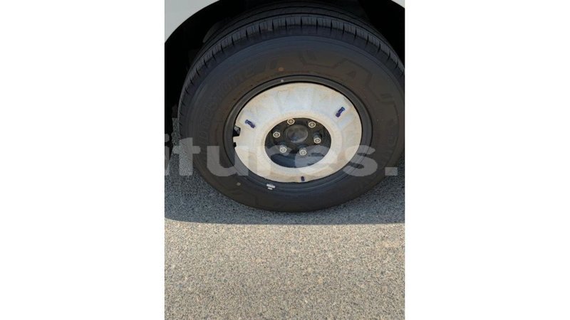 Big with watermark toyota hiace estuaire import dubai 5067