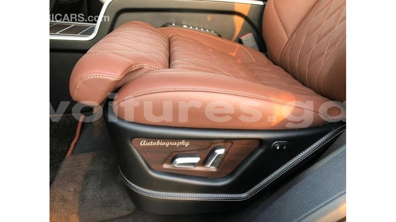 Big with watermark toyota land cruiser estuaire import dubai 5072