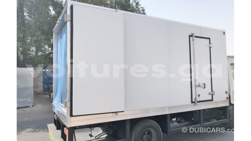 Big with watermark hino 300 series estuaire import dubai 5075