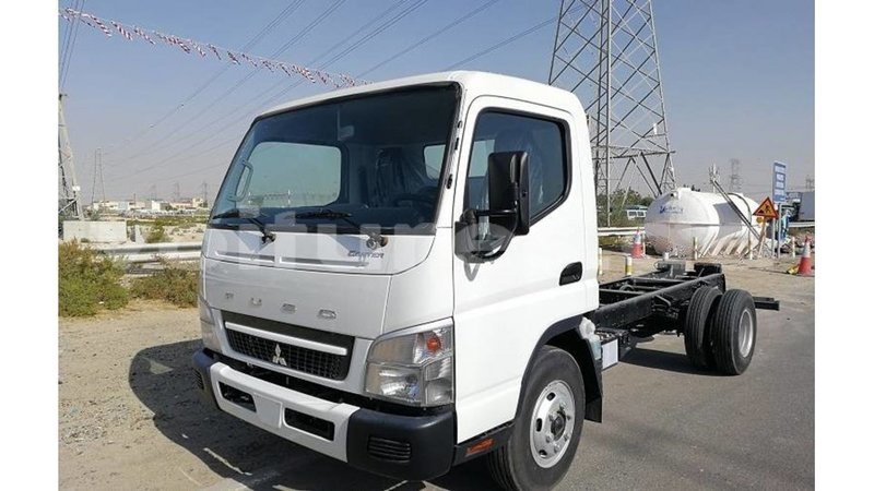 Big with watermark mitsubishi l400 estuaire import dubai 5078