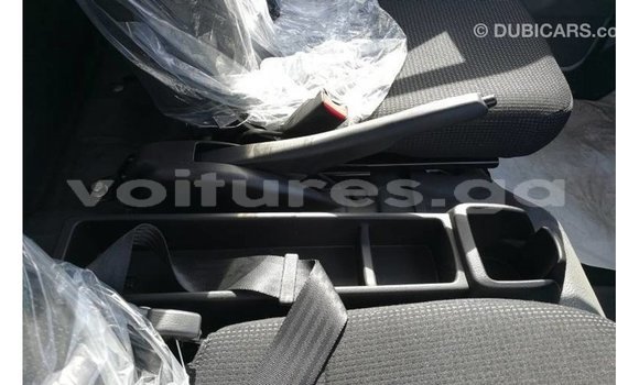 Acheter Import Utilitaire Mitsubishi L400 Blanc à Import - Dubai, Estuaire Acheter Import Utilitaire Mitsubishi L400 Blanc à Import - Dubai, Estuaire