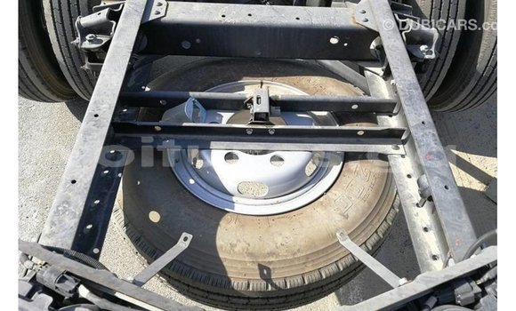 Acheter Import Utilitaire Mitsubishi L400 Blanc à Import - Dubai, Estuaire Acheter Import Utilitaire Mitsubishi L400 Blanc à Import - Dubai, Estuaire