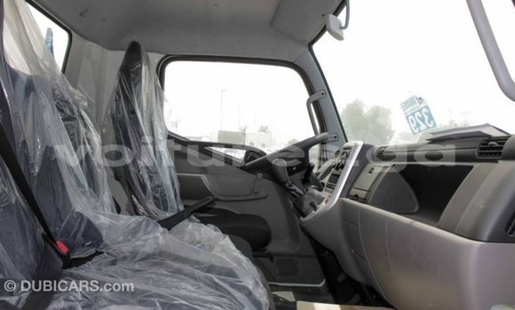 Acheter Import Utilitaire Mitsubishi L400 Blanc à Import - Dubai, Estuaire Acheter Import Utilitaire Mitsubishi L400 Blanc à Import - Dubai, Estuaire