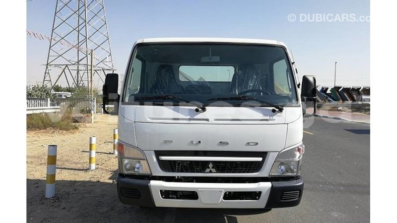 Big with watermark mitsubishi l400 estuaire import dubai 5078