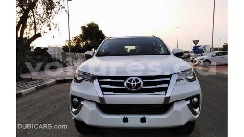 Big with watermark toyota fortuner estuaire import dubai 5079