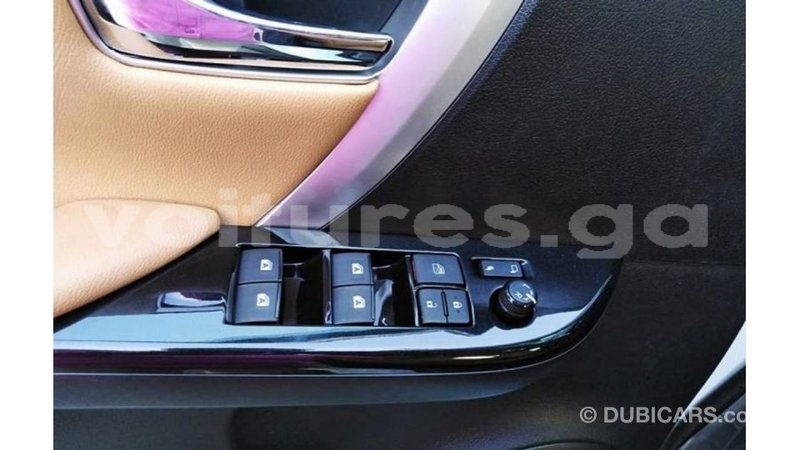 Big with watermark toyota fortuner estuaire import dubai 5079